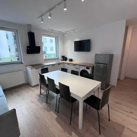 Festivalove 1 Z 3 Sypialniami I Tarasem Dla 9 Osob Apartment Kolobrzeg